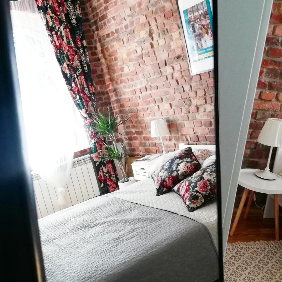 Tukej Apartament Na Nikiszu Катовице Экстерьер фото